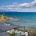 Blue View - Coastal Elegance With Swim Spa, By Zantewize וילה