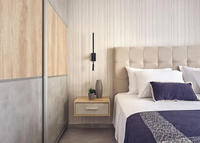 Villa Blue View - Coastal Elegance With Swim Spa, By Zantewize *