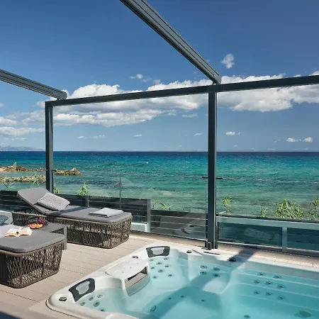 Blue View - Coastal Elegance With Swim Spa, By Zantewize *